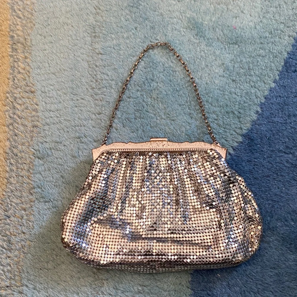 Whiting & Davis 1940s mesh evening bag - Picture 2 of 9